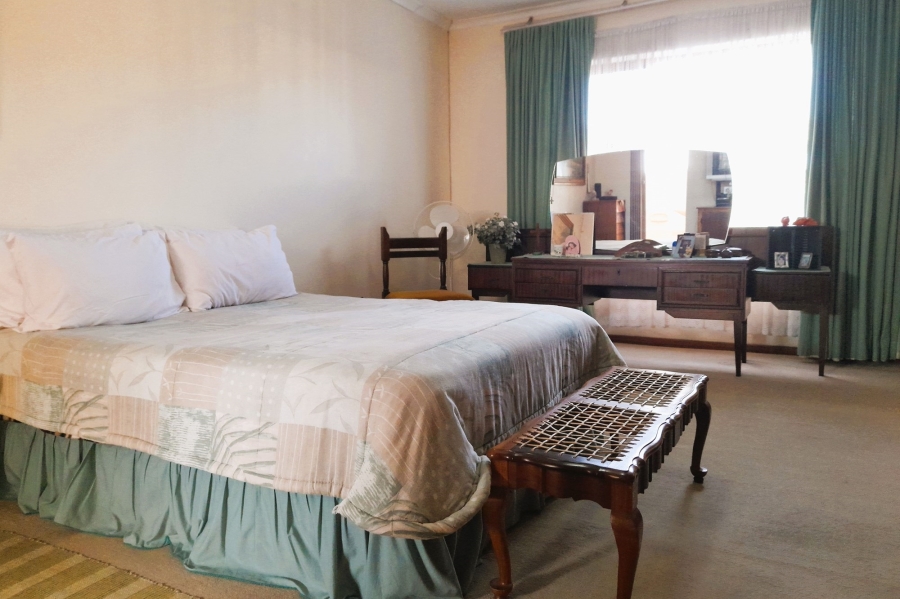 4 Bedroom Property for Sale in Walmer Downs Eastern Cape